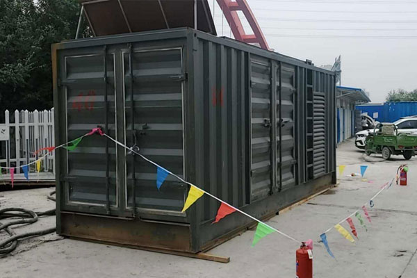 华容发电机租赁空气滤清器多久更换一次？