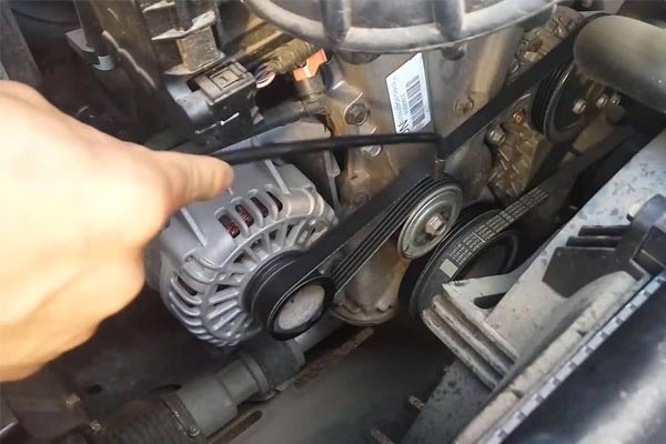 华容转速传感器的工作原理是什么？