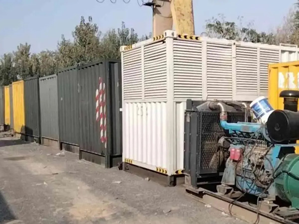 华容200KW柴油发电机机组每小时油耗是多少？