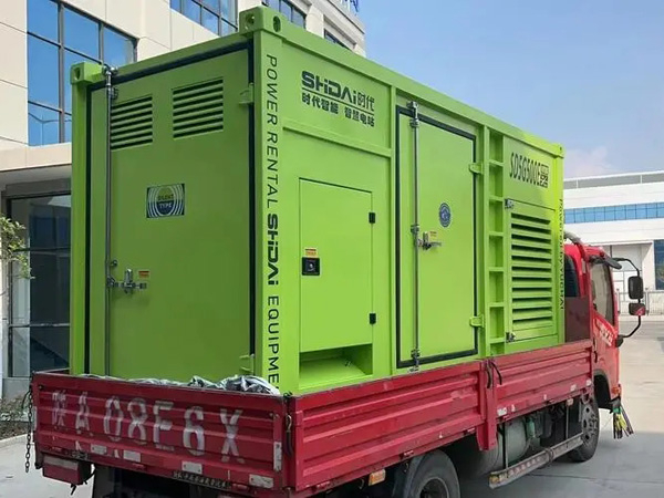 华容更换水冷式机油散热器的密封件时，如何选择合适的密封胶？