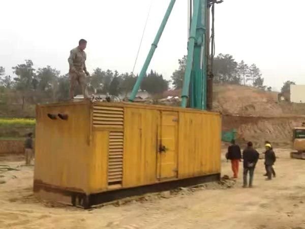 华容如何判断水冷式机油散热器密封件是否需要更换？